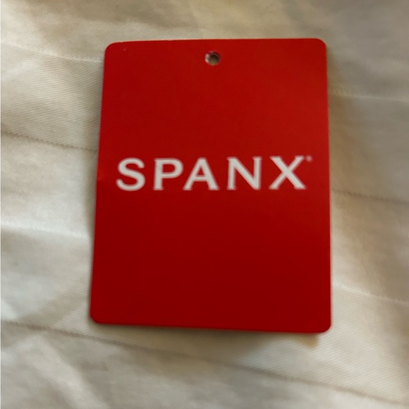 NWOT SPANX AIR ESSENTIALS WIDE LEG BLACK PANT - Picture 13 of 16